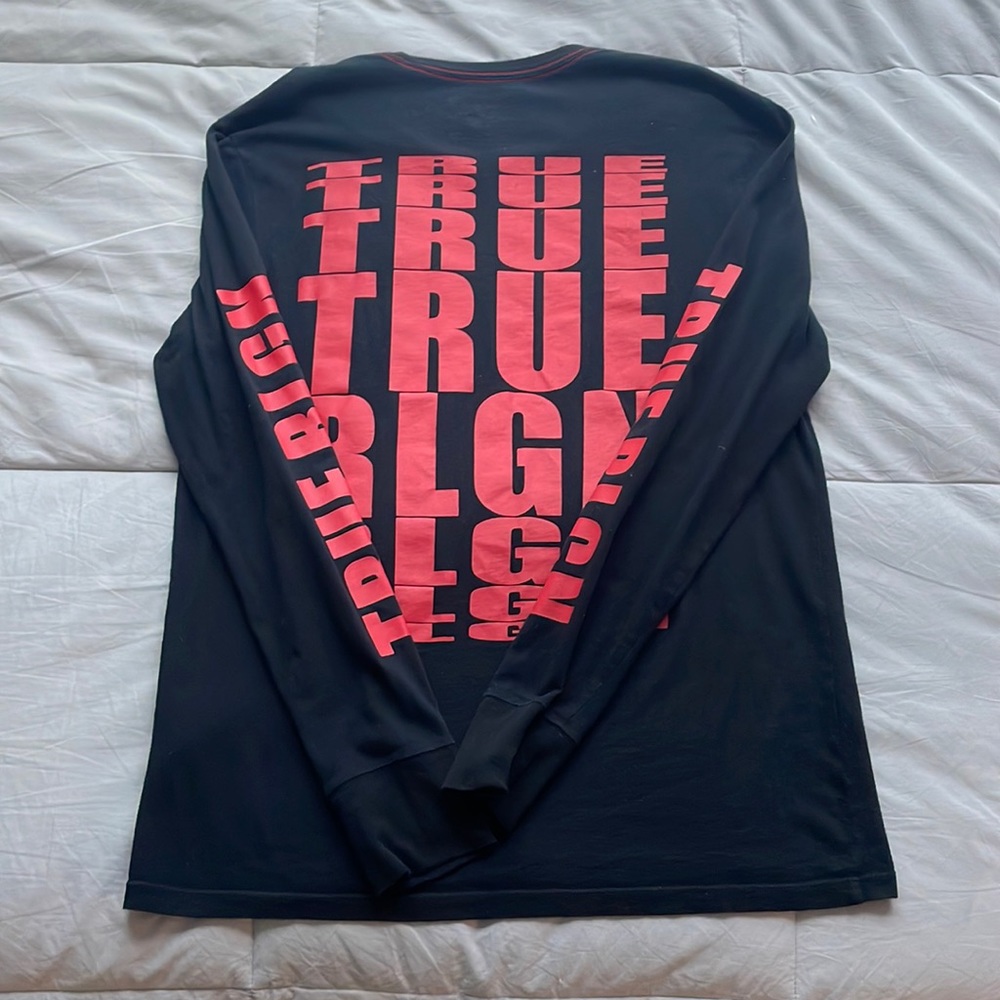 TRUE RELIGION LONG SLEEVE T-SHIRT